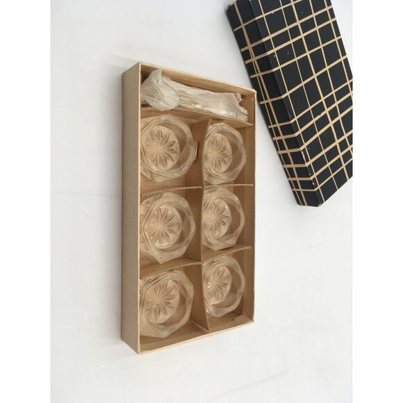 NIB Deadstock Vintage Bohemian Crystal Cut Salt Cellars and Spoons Set of 6 - Picture 7 of 7